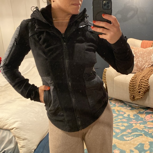 Lululemon multi way fleece jacket. 4 - Picture 2 of 10